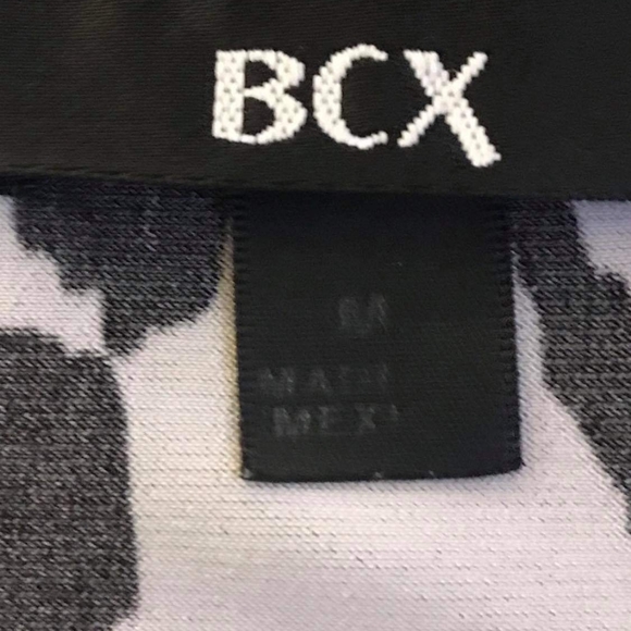 Bcx size medium black and white shirt - Picture 5 of 5